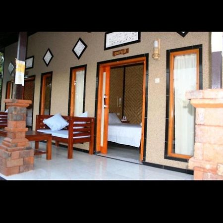 Gara Menjangan Homestay Banyuwedang Luaran gambar
